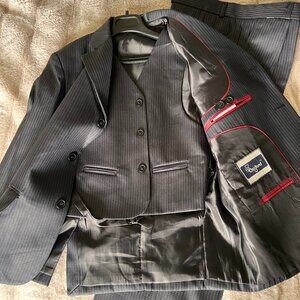 Boys Suit Set (Pants, Coat, and Vest) Size 8